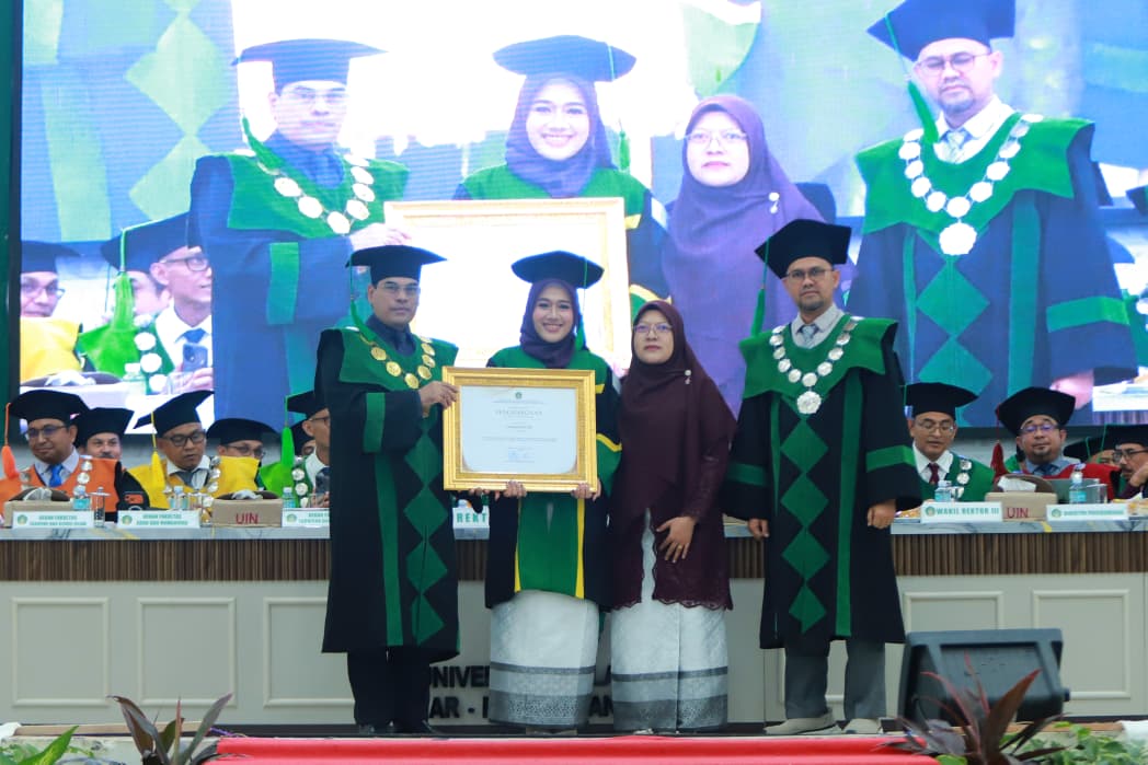 Bangkit Setelah Menghadapi Tantangan, Yuhaniza Putri Raih Prestasi Akademik Tingkat Fakultas Tarbiyah dan Keguruan dari Program Studi Pendidikan Matematika UIN Ar-Raniry Gelombang III Tahun 2026